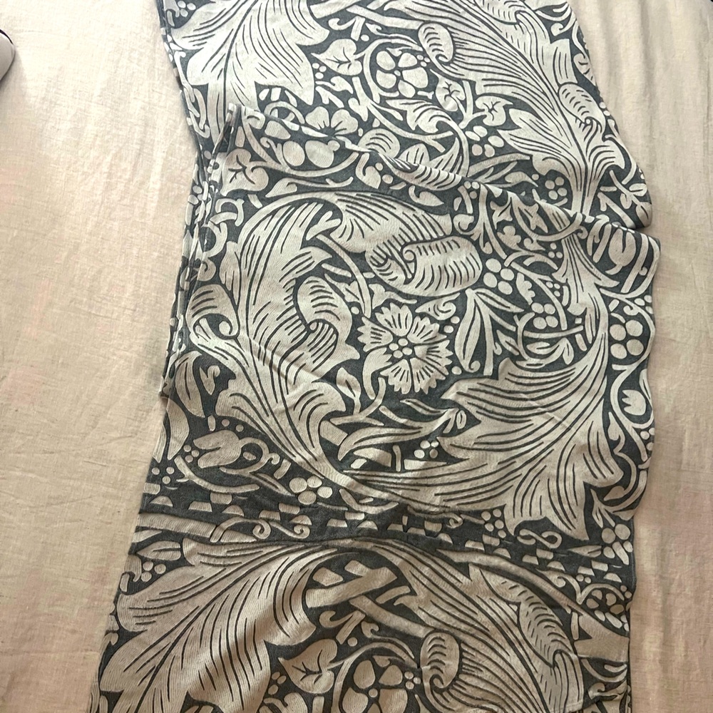 COPY - Beautiful brocade baby wearing wrap